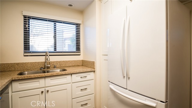 Detail Gallery Image 12 of 38 For 635 E Palm Ave, Redlands,  CA 92374 - 3 Beds | 2/1 Baths