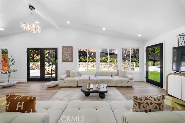 Detail Gallery Image 6 of 58 For 4816 Saint Andrews Ave, Buena Park,  CA 90621 - 5 Beds | 3 Baths