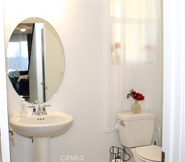 4136 N Vaughan Avenue, Fresno CA: https://media.crmls.org/medias/fc609f10-4bee-4468-8da6-11b2bc22f559.jpg