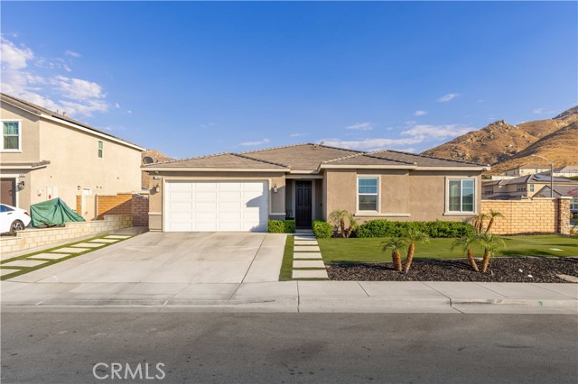 Detail Gallery Image 1 of 43 For 7924 Raincross Ct, Riverside,  CA 92507 - 4 Beds | 2 Baths