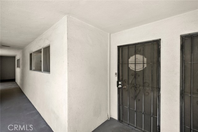 1187 E 3rd Street, Long Beach CA: https://media.crmls.org/medias/fc61ccf2-60ed-4bd4-ae41-9c3fddca9385.jpg