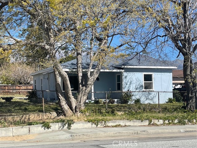 Detail Gallery Image 4 of 25 For 979 W Nicolet, Banning,  CA 92220 - 2 Beds | 1 Baths