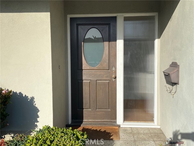 Detail Gallery Image 3 of 26 For 421 Avenue F, Redondo Beach,  CA 90277 - 3 Beds | 2 Baths