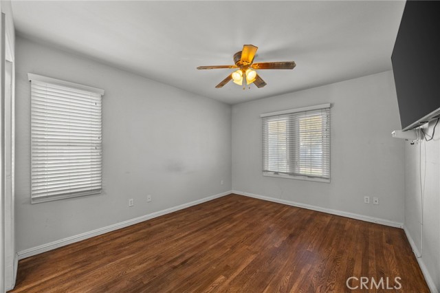 Detail Gallery Image 17 of 39 For 122 E Rosewood Ct, Ontario,  CA 91764 - 2 Beds | 2 Baths