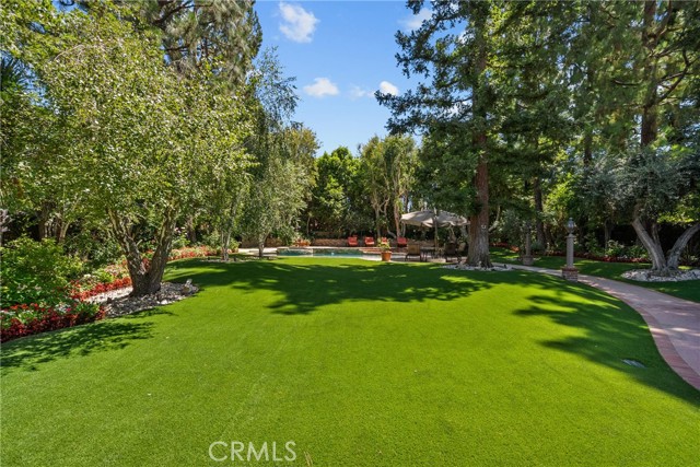 19222 Mayall Street, Northridge CA: https://media.crmls.org/medias/fc637c4d-1220-4ef7-a683-8f66df001222.jpg