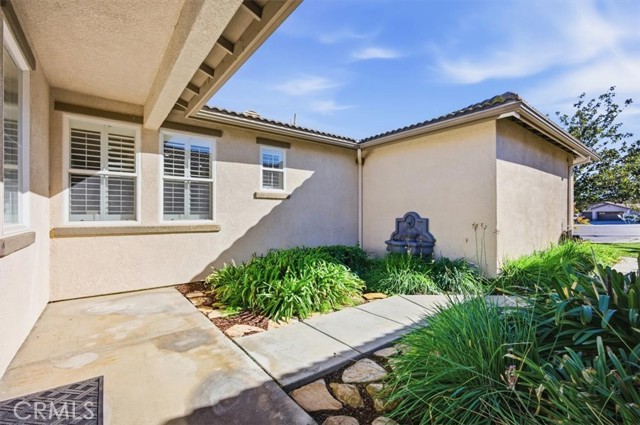 Detail Gallery Image 5 of 42 For 7101 Tawny Owl Ct, Corona,  CA 92880 - 4 Beds | 2 Baths