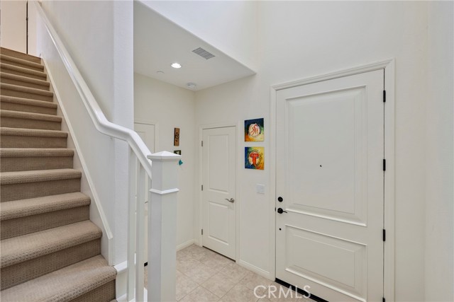 Detail Gallery Image 4 of 45 For 130 Overbrook, Irvine,  CA 92620 - 2 Beds | 2 Baths