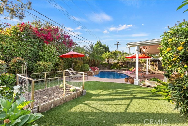 Detail Gallery Image 29 of 33 For 3165 Bermuda Dr, Costa Mesa,  CA 92626 - 3 Beds | 2 Baths