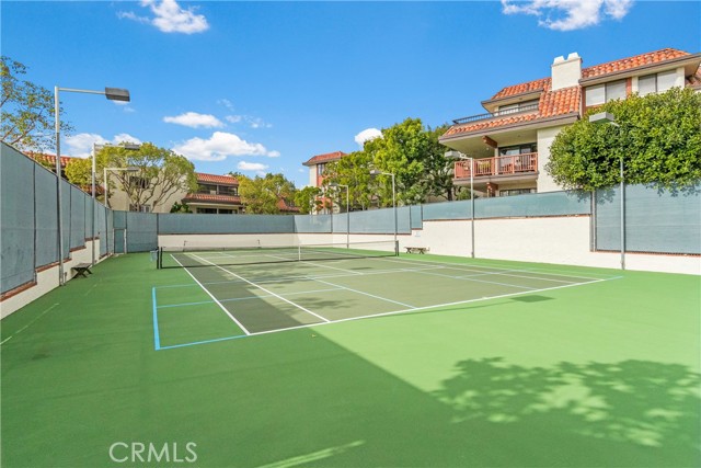 6222 Riviera Circle, Long Beach CA: https://media.crmls.org/medias/fc65a6a3-fa21-47d8-9a35-8a0457e3c1a7.jpg