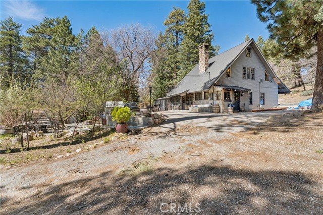 Detail Gallery Image 3 of 49 For 33846 Green Valley Lake, Green Valley Lake,  CA 92341 - 5 Beds | 2 Baths