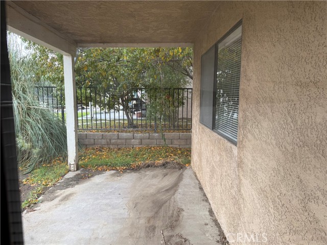 Detail Gallery Image 14 of 18 For 13715 Hidden Valley, Victorville,  CA 92395 - 4 Beds | 3 Baths