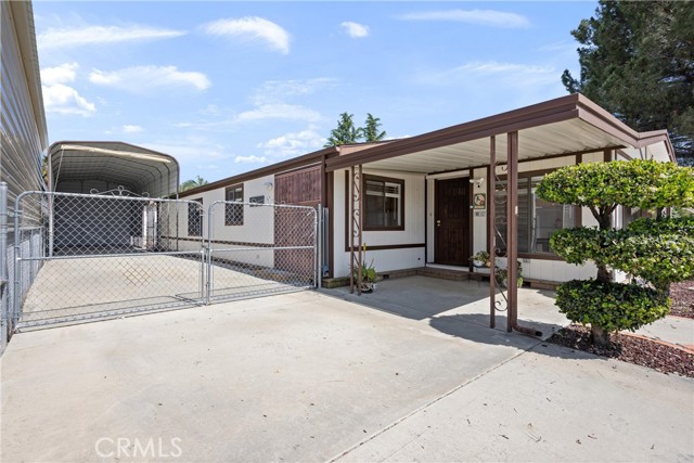 Detail Gallery Image 2 of 21 For 25172 W Posey Dr, Hemet,  CA 92544 - 2 Beds | 2 Baths
