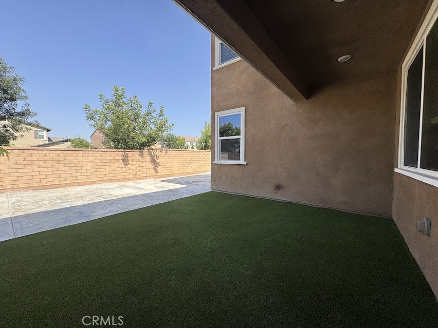 https://media.crmls.org/medias/fc693d41-2908-4b58-8d6a-90b4fbfb03ab.jpg?preset=X-Large