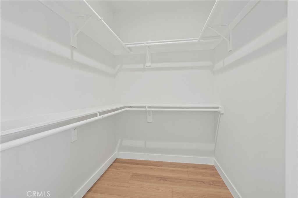 MLS #OC25253896 image #38