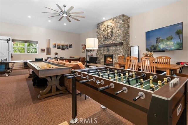 Detail Gallery Image 44 of 52 For 42425 Fox Farm Rd, Big Bear Lake,  CA 92315 - 2 Beds | 1 Baths