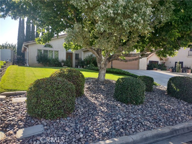 12596 Whispering Springs Road, Victorville CA: https://media.crmls.org/medias/fc6ae3f4-b088-49e3-aad8-eac1c4b5831f.jpg