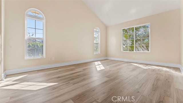 Detail Gallery Image 30 of 41 For 13769 13969 Cordary Ave, Hawthorne,  CA 90250 - 4 Beds | 2/1 Baths