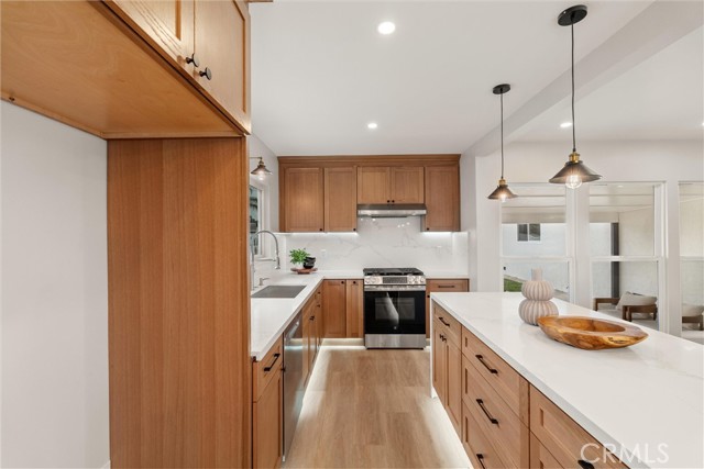 3119 Chatwin Avenue, Long Beach CA: https://media.crmls.org/medias/fc6bf323-5172-457a-8a63-6884f87cbbc6.jpg