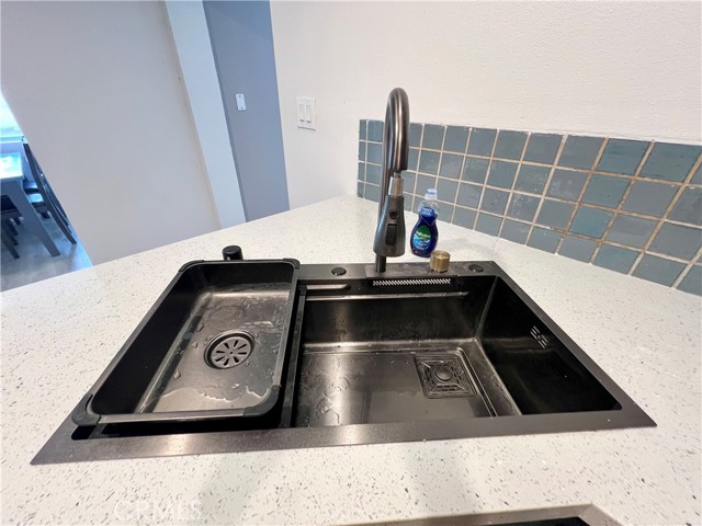 Detail Gallery Image 9 of 56 For 2527 W Third Ave, San Bernardino,  CA 92407 - – Beds | – Baths