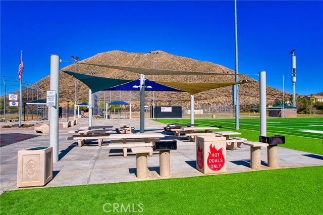 35424 Saddle Hill Road, Lake Elsinore CA: https://media.crmls.org/medias/fc6d6e80-7955-4b5c-8e84-969065d529ab.jpg