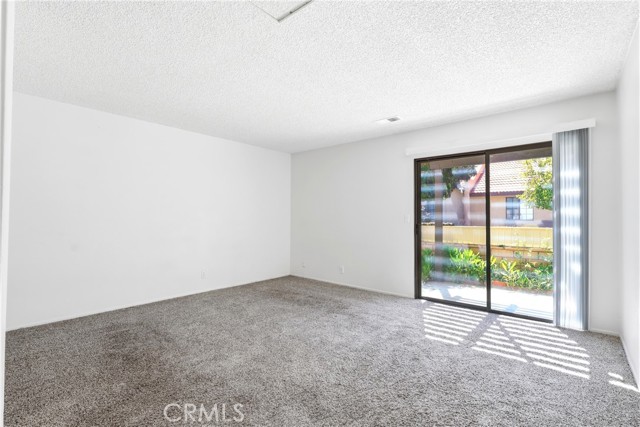 Detail Gallery Image 18 of 29 For 19077 Elm, Apple Valley,  CA 92308 - 2 Beds | 2 Baths