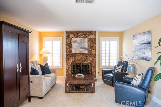 Detail Gallery Image 3 of 17 For 443 Mountain View Dr, Santa Maria,  CA 93455 - 3 Beds | 2 Baths