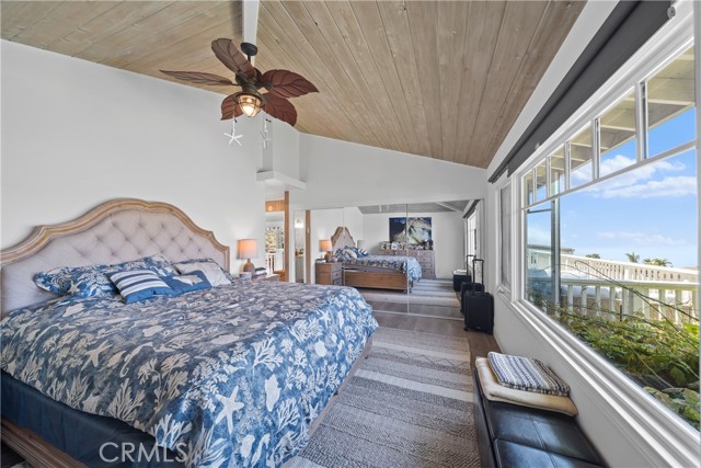 Detail Gallery Image 32 of 70 For 1044 Noria St, Laguna Beach,  CA 92651 - 4 Beds | 3/1 Baths