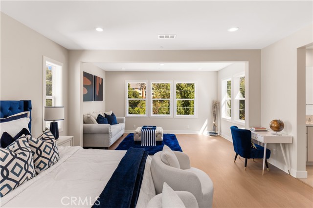 390 Riverbend, Lake Forest CA: https://media.crmls.org/medias/fc6e8fb9-8374-45d1-b0b6-73b48c98f845.jpg