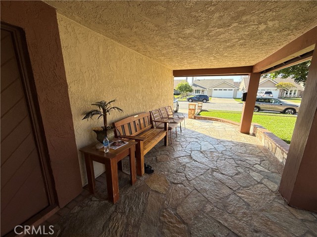 Detail Gallery Image 3 of 41 For 1748 N Oxford St, Anaheim,  CA 92806 - 4 Beds | 2 Baths