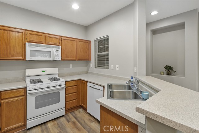 Detail Gallery Image 11 of 42 For 26364 Arboretum #3303,  Murrieta,  CA 92563 - 1 Beds | 1 Baths