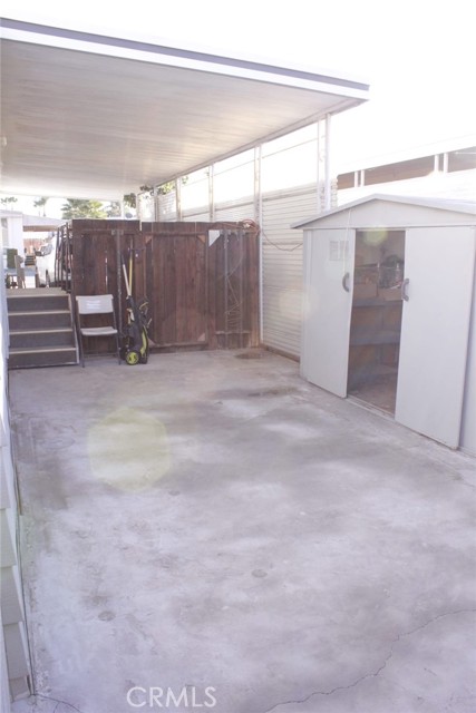 Detail Gallery Image 13 of 42 For 157 Sir Damas Dr, Riverside,  CA 92507 - 2 Beds | 2 Baths