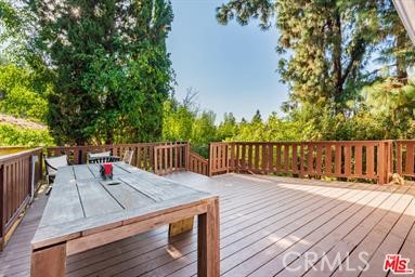 3540 N Knoll Drive, Los Angeles CA: https://media.crmls.org/medias/fc708540-ee02-4922-9458-0b319b9e7ea6.jpg