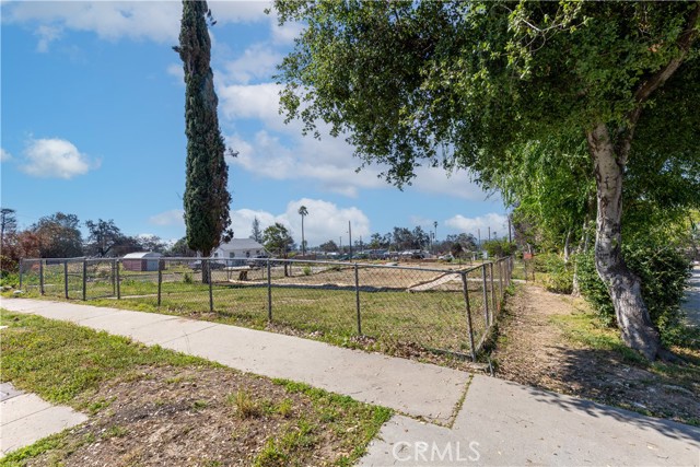 Detail Gallery Image 4 of 14 For 156 W Manor St, Altadena,  CA 91001 - – Beds | – Baths