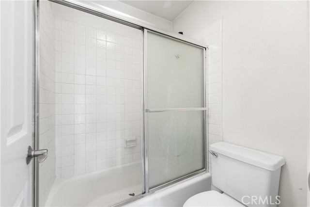 Detail Gallery Image 36 of 52 For 21054 Parthenia #11,  Canoga Park,  CA 91304 - 3 Beds | 3 Baths