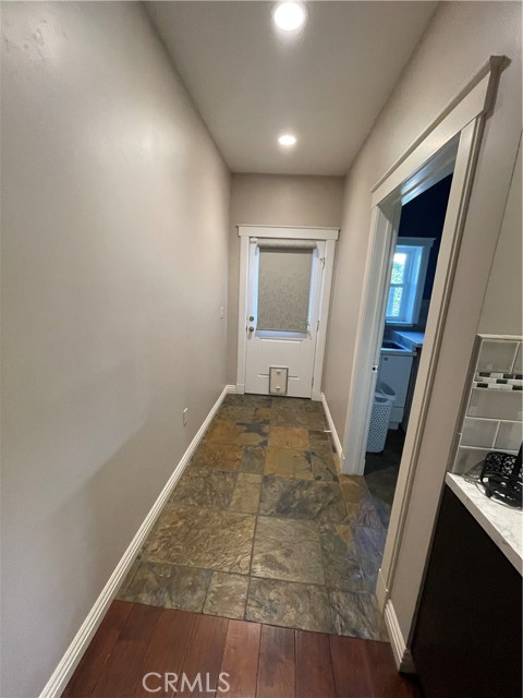 Detail Gallery Image 16 of 66 For 17183 Sunburst, –,  CA 91325 - 4 Beds | 4/1 Baths