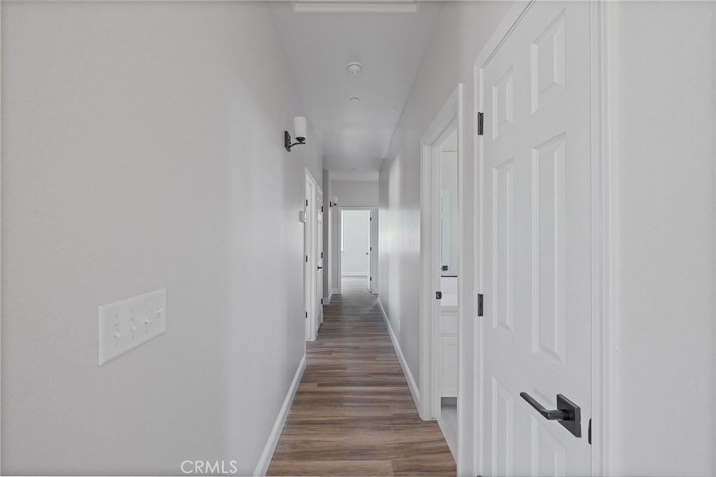https://media.crmls.org/medias/fc732db6-9605-431b-b212-66b45e65ff76.jpg?preset=X-Large
