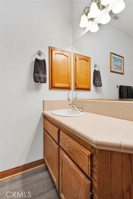 Detail Gallery Image 27 of 61 For 12830 Cedar, Hesperia,  CA 92344 - 3 Beds | 2/1 Baths