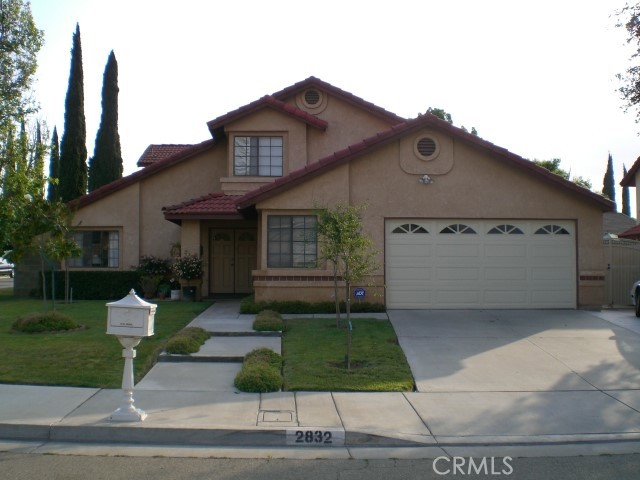 2832 Bragg St, Riverside, CA 92503