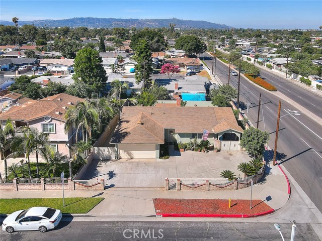 14104 Barrydale Street, La Puente CA: https://media.crmls.org/medias/fc7472b5-1b71-4329-8287-bab8ca8049c2.jpg