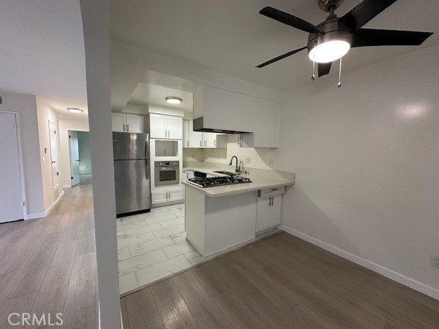 Detail Gallery Image 4 of 30 For 17061 Grove Cir a,  Huntington Beach,  CA 92647 - 3 Beds | 2 Baths