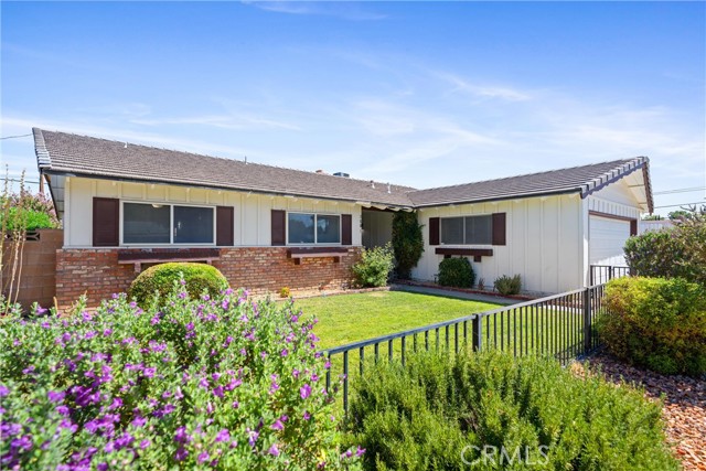 1501 W Kildare St, Lancaster, CA 93534