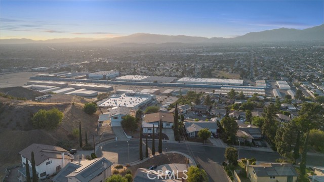 12643 Garber, Los Angeles CA: https://media.crmls.org/medias/fc75f41d-168d-4441-a9b3-9e6bef032c66.jpg