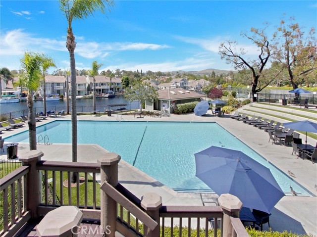 20472 Via Marwah, Yorba Linda CA: https://media.crmls.org/medias/fc765872-6ae8-4886-a12b-b57f1787f260.jpg