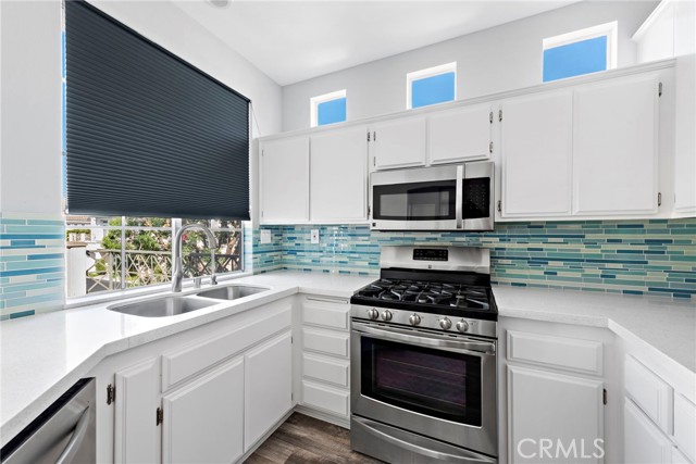 137 Shorebreaker Drive, Laguna Niguel CA: https://media.crmls.org/medias/fc76bcba-4839-4ad9-97d3-2364ef6d9e24.jpg