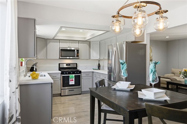 Detail Gallery Image 6 of 48 For 2599 Walnut #135,  Signal Hill,  CA 90755 - 2 Beds | 2 Baths