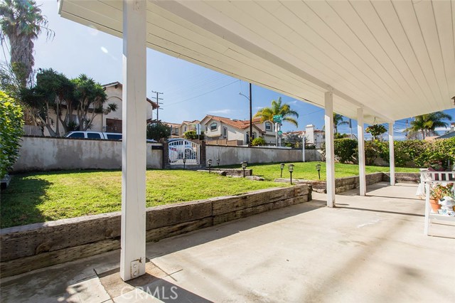 1901 Huntington Lane, Redondo Beach, California 90278, 3 Bedrooms Bedrooms, ,2 BathroomsBathrooms,Residential,Sold,Huntington,SB17015964