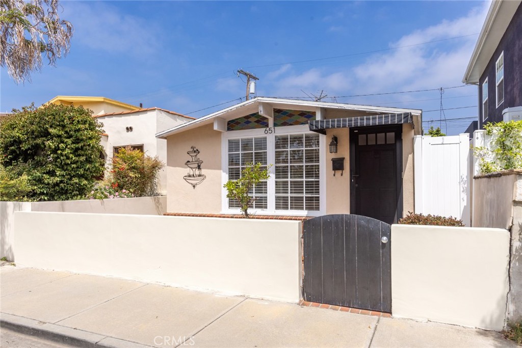 651 Ozone Street
