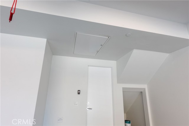 4831 Craner Avenue, North Hollywood CA: https://media.crmls.org/medias/fc783c7b-bada-4aa2-8336-30f8aeb532c4.jpg