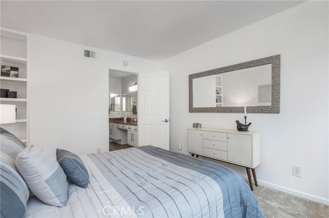 25712 Le Parc, Lake Forest CA: https://media.crmls.org/medias/fc783d6a-f153-4783-919f-65d8568d62dd.jpg