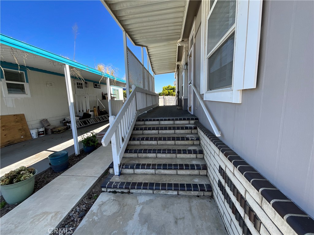 MLS #OC26146311 image #1